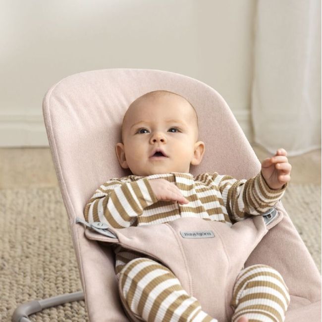 Cadeira de balanço Bliss Woven Babybjorn - Rosa Claro Melange