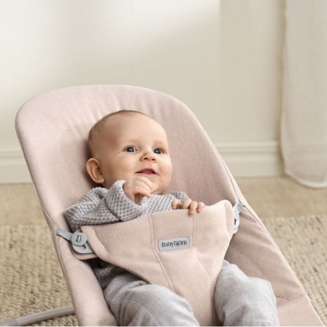 Cadeira de balanço Bliss Woven Babybjorn - Rosa Claro Melange