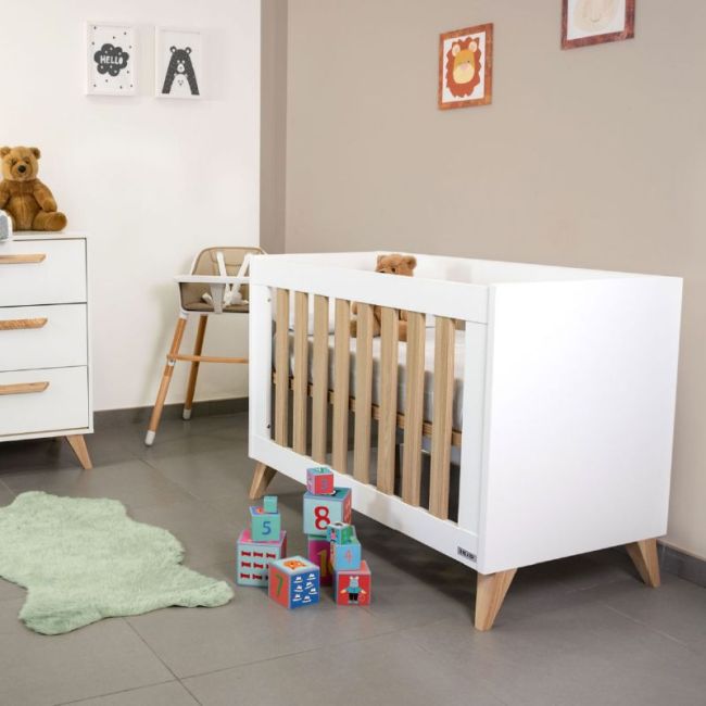 CAMA DE BEBÉ LAZZIO 70X140 BRANCA